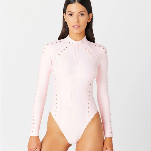 NWOT Gigi C RILEY PINK Surfsuit SIZE LARGE - Picture 2 of 6